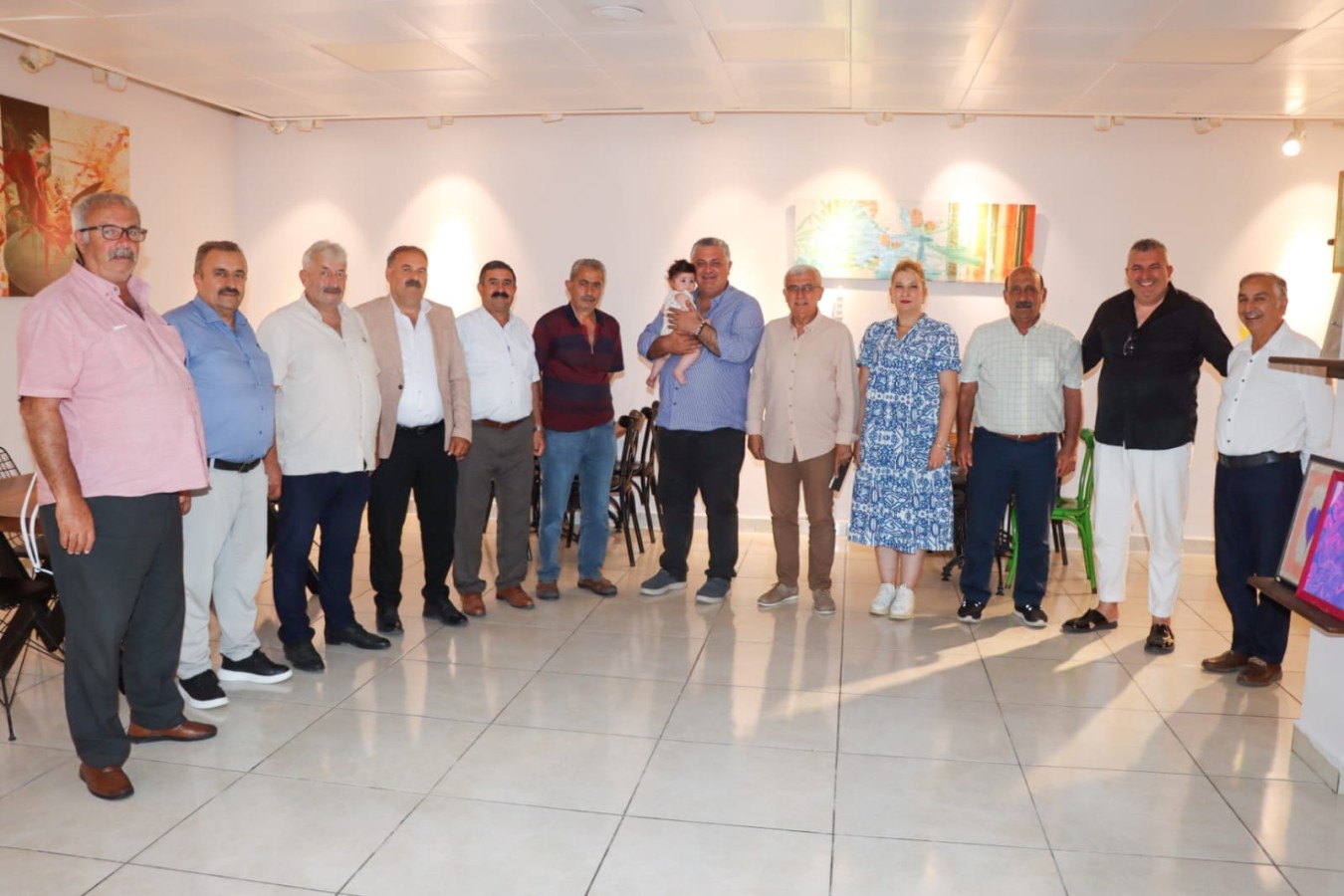 BAŞKAN GÜREL, MAHALLE MUHTARLARIYLA ENGELSİZ KAFE'DE BİR ARAYA GELDİ