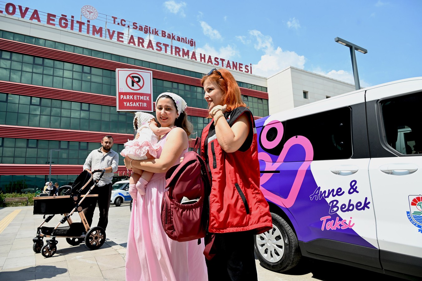 YALOVA BELEDİYESİ’NDEN SOSYAL BELEDİYECİLİKTE YENİ HİZMET: ANNE BEBEK TAKSİ HİZMETİ